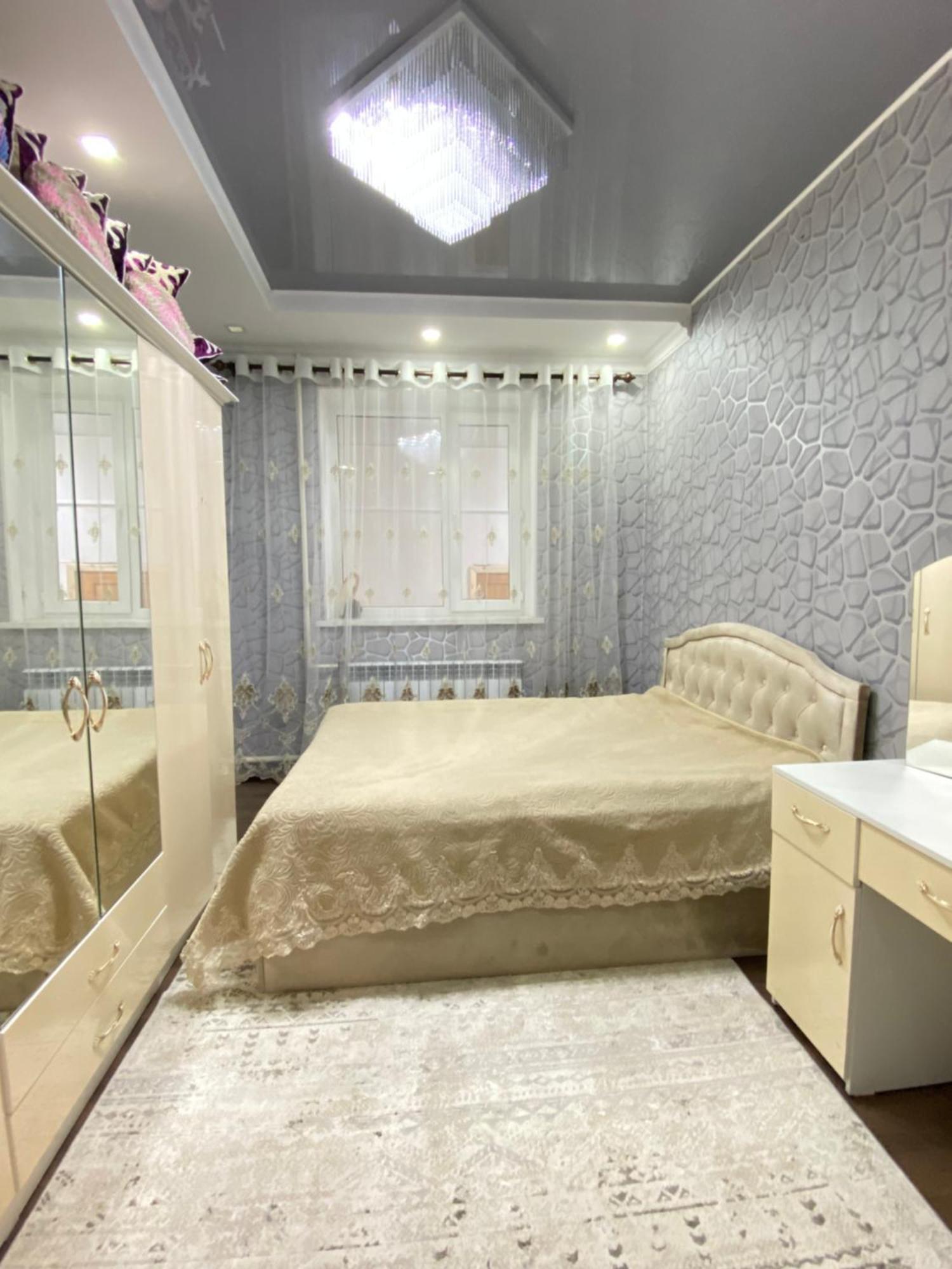 Guest House Glover Karakol Extérieur photo